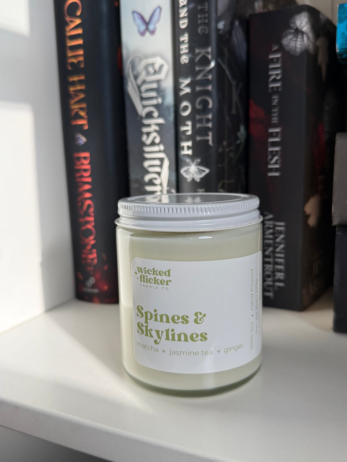 Spines & Skylines 8oz Candle