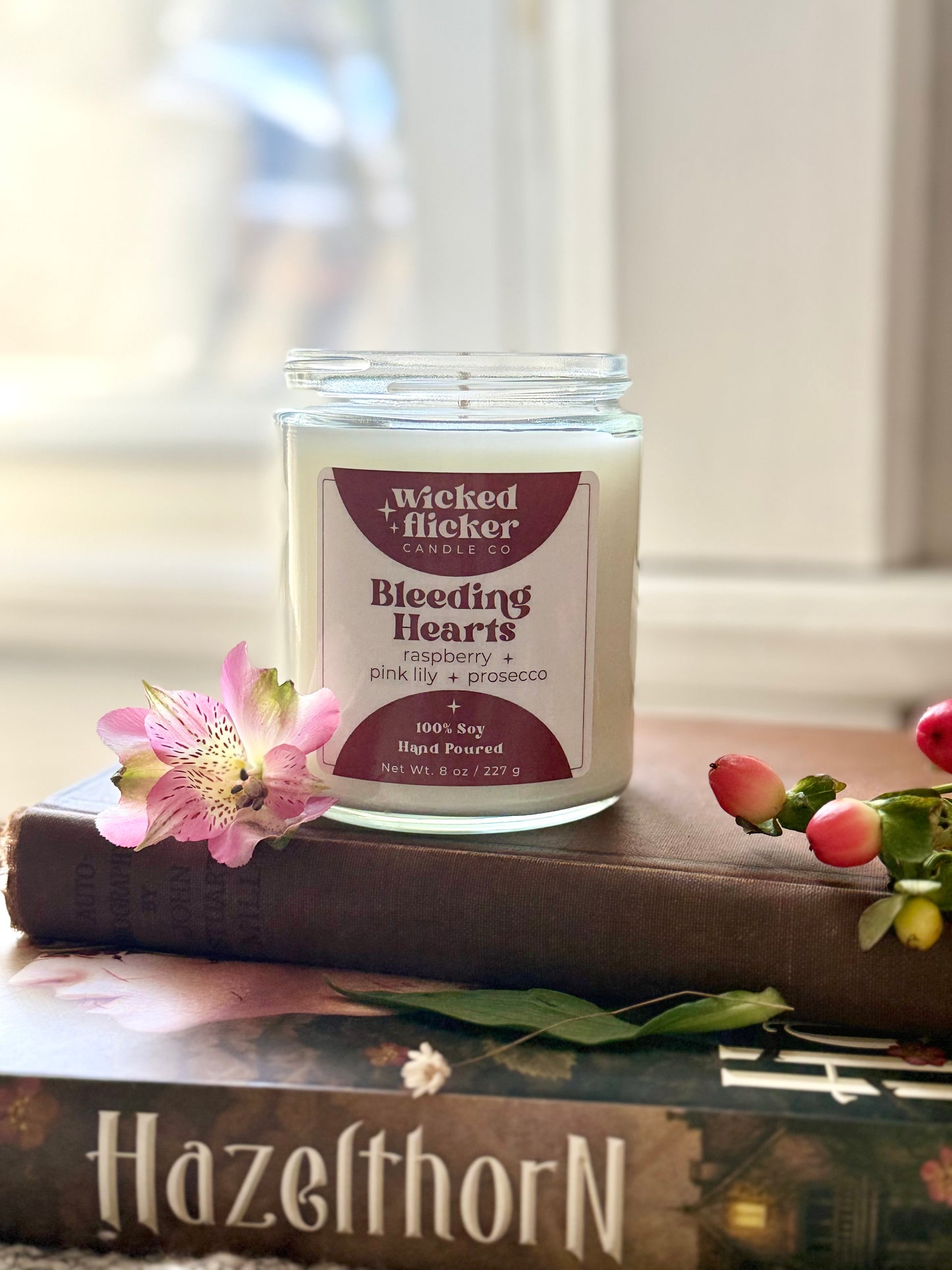 Bleeding Hearts 8oz Candle